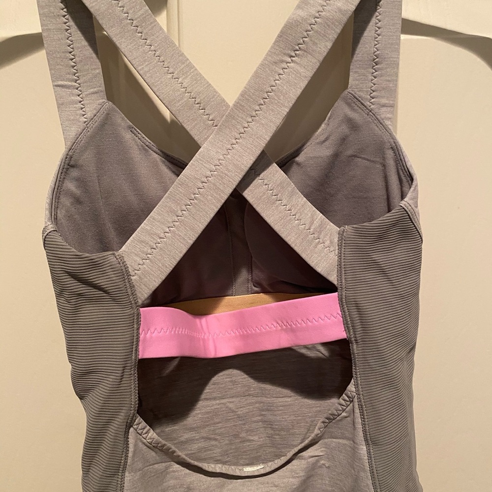 Gray Lululemon Top - image 3